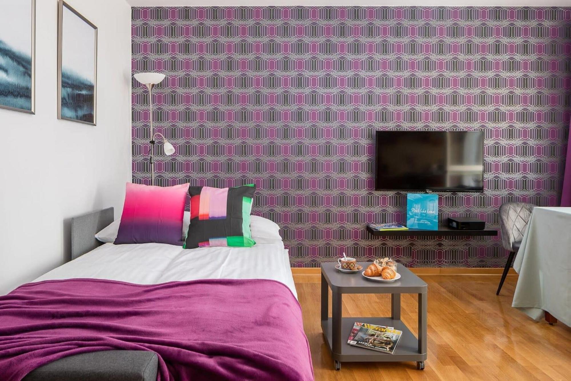 Elektoralna 12A - Colorful Apartment With Balcony By Noclegi Renters Warszawa Exteriör bild